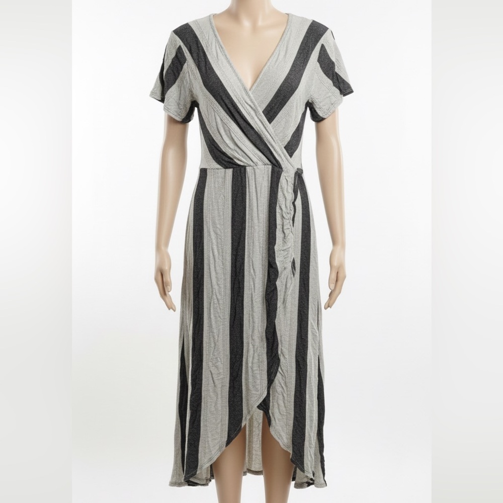 O'Neill Black and White Wrap Midi Dress